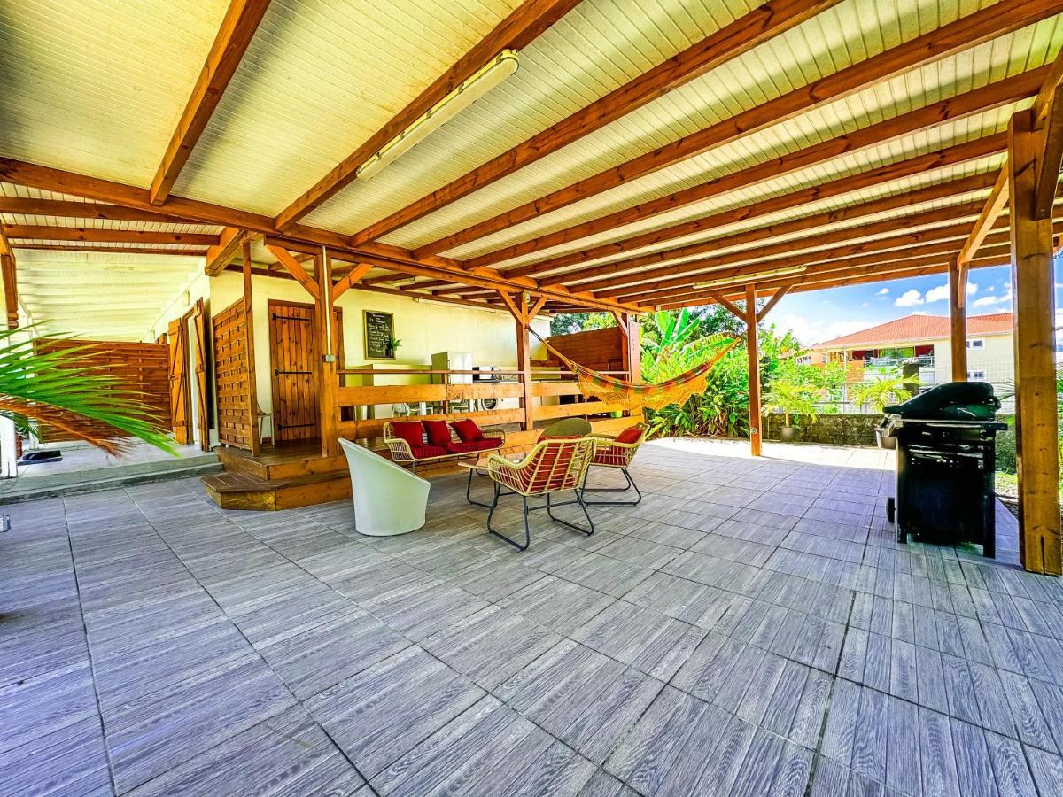 Gite Hibiscus Destrellan Baie-Mahault Exterior foto